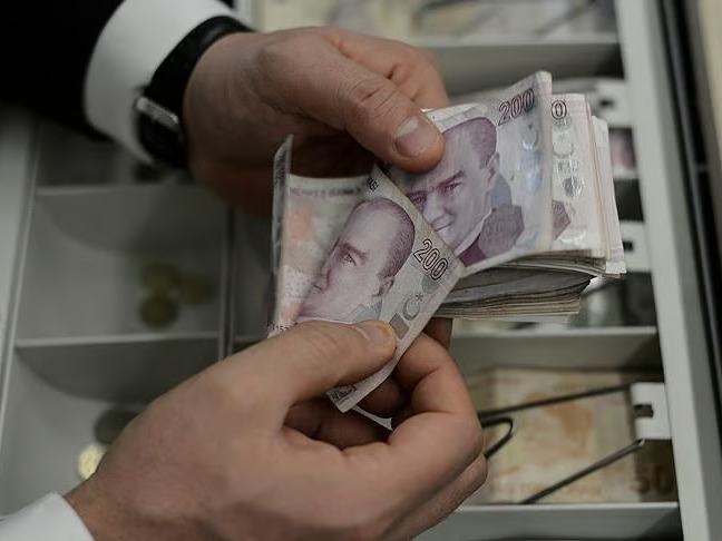 SGK borçları silinecek mi? Torba Kanun'da af sinyali! Uzmanı kulis bilgilerini paylaştı 