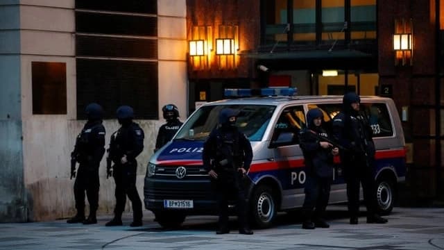 Mısır kraliyetine ait 200 karatlık elmas kolye müzeden çalındı
