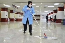 Okullar için rekor temizlik personeli alımı: 120 bin kişi göreve başlıyor