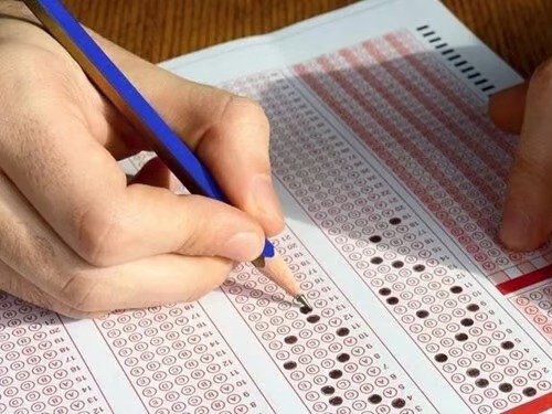 Matematikte sınıfta kaldılar: 305 bin aday sıfır çekti