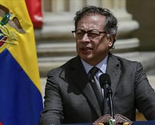 Petro'dan ABD'deki Kolombiyalılara protesto çağrısı