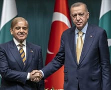 Pakistan Başbakanı Şerif'ten Afganistan ile yaşanan çatışmada arabuluculuk için Türkiye'ye teşekkür