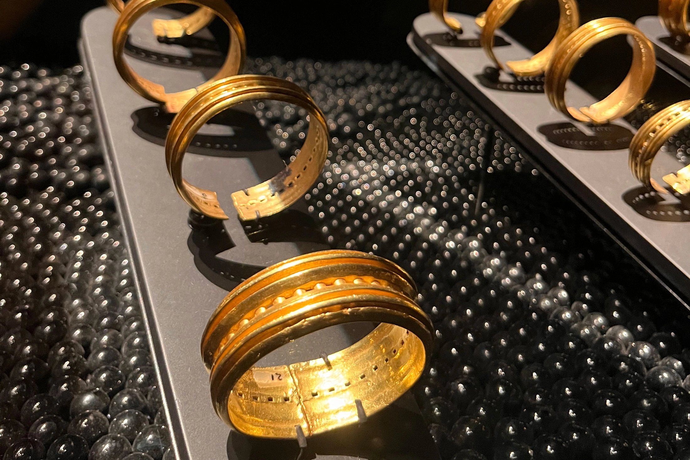 Thieves Steal 3,000-Year-Old Gold From Spanish Museum