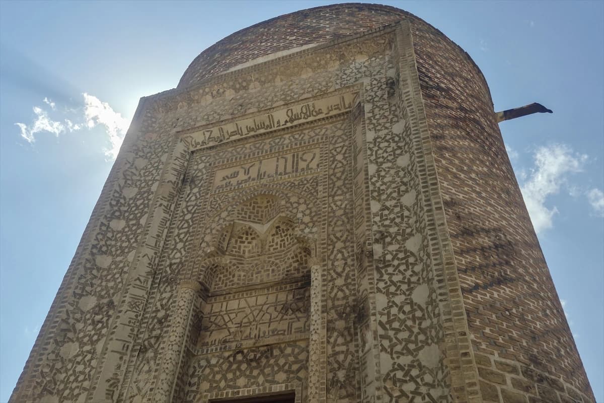 İran - Türkiye sınırındaki 800 yıllık Türk mirası