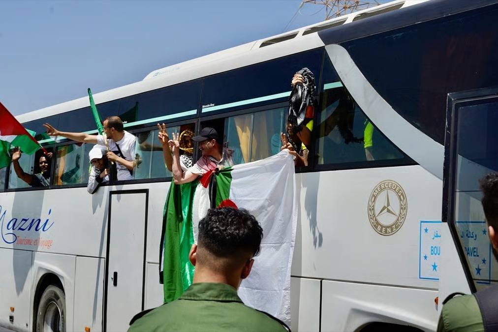 Gazze için yola çıkan konvoy Libya'da