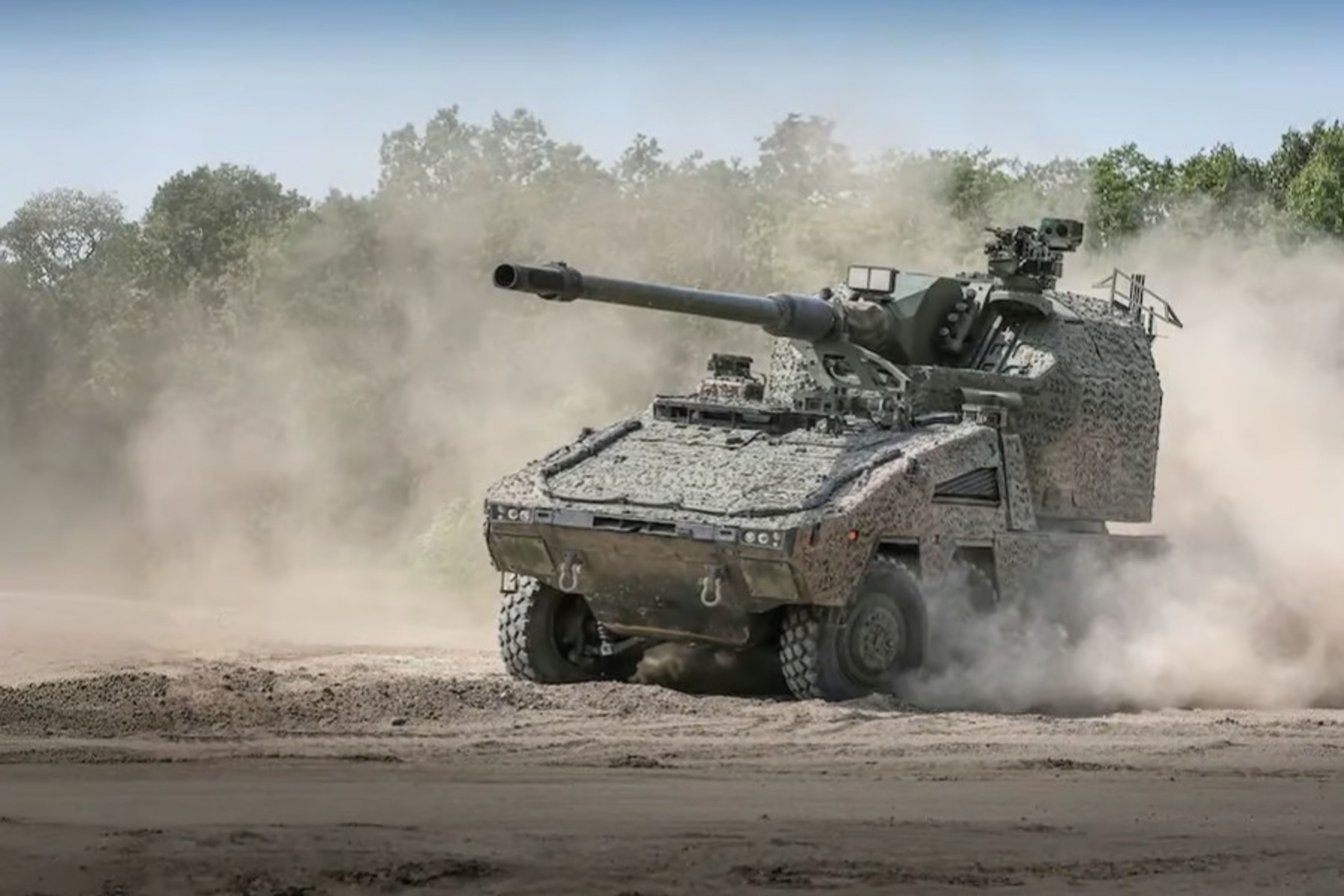 Bundeswehr 84 RCH 155 tekerlekli obüs siparişi verdi
