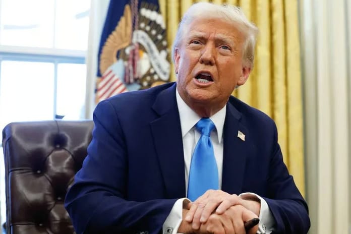 Trump’tan İngiltere’ye Diego Garcia tepkisi: Büyük aptallık yapıyorlar