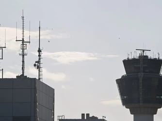 Athens FIR Hit by “Unprecedented” Radio Interference