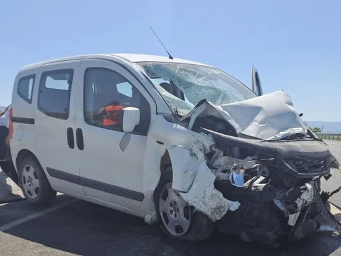 Van'da kahreden feci kaza! Bir şehidimiz var 