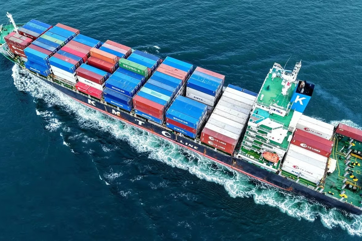 China’s Exports Surge in June as Trade War Truce 