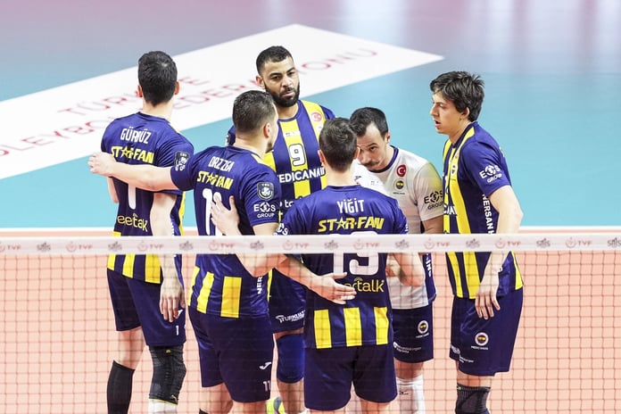 Fenerbahçe Efeler Ligi'ni üçüncü tamamladı