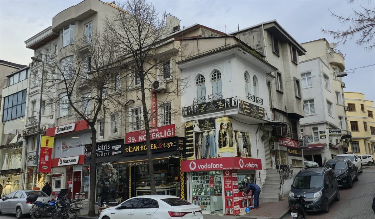 Fevzipaşa Caddesi cephe düzenlemesi