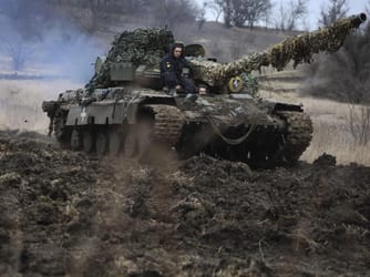 Ukraine Paid Over $1B for Arms That Never Reached the Front