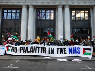 UK Under Pressure to Exit $400 Million Palantir Deal
