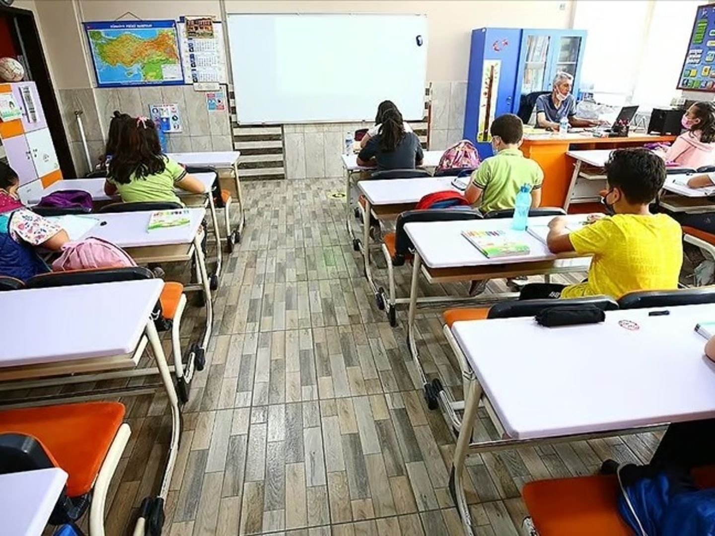 Karne günü ne zaman, okullar ne zaman kapanacak? MEB takvimi ile yaz tatili ne zaman başlayacak?