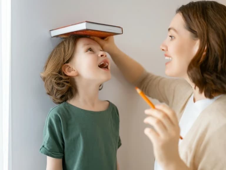 Uzmanlar açıkladı! Boy uzatan hormon bu saatlerde çalışıyor