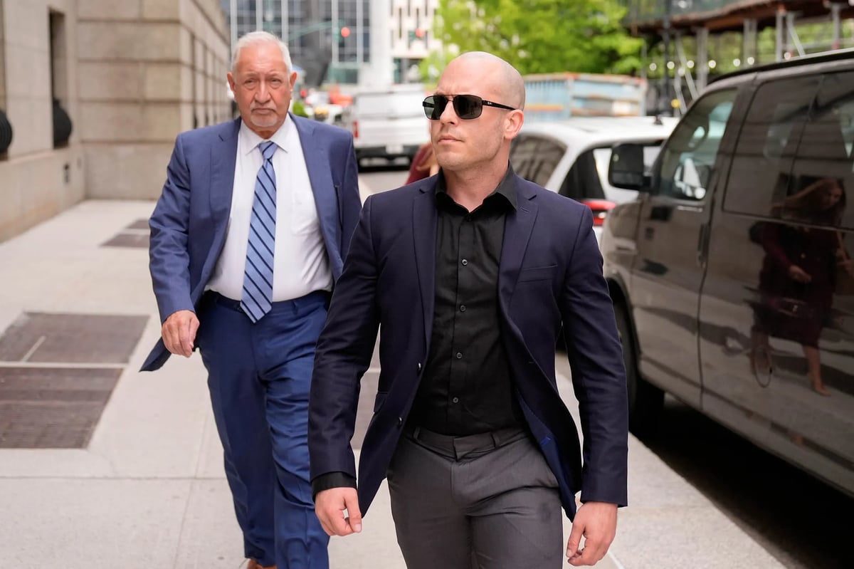 Gannon Van Dyke'ın mahkemesi New York'ta görülüyor  - Bloomberg