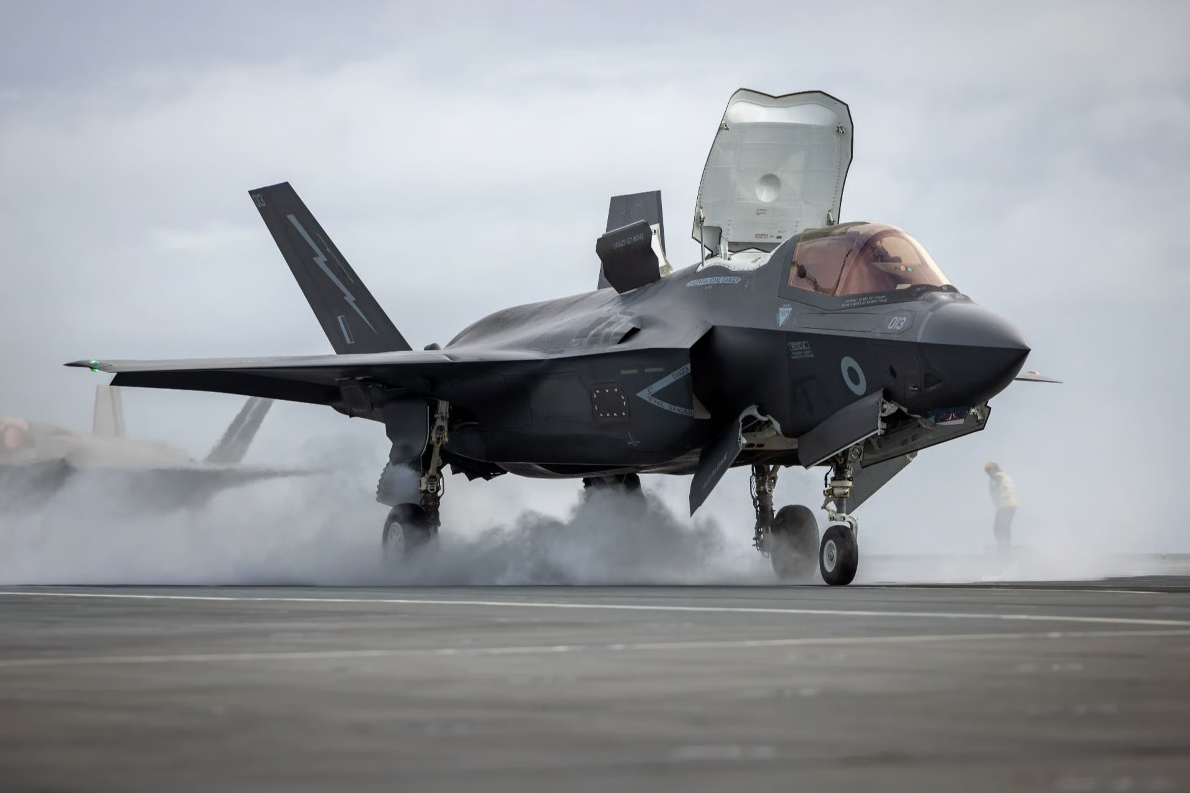 Birleşik Krallık ve İtalya, F-35 savaş uçaklarına kendi mühimmatlarını entegre ediyor