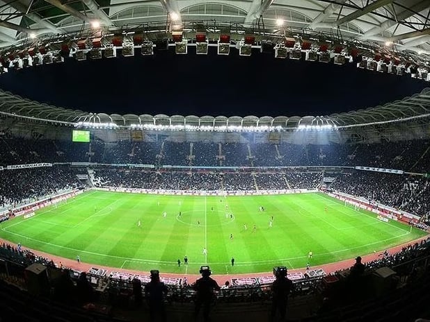 Maç günü stadyumlardaki doluluk şehir ekonomisine katkı sağlıyor