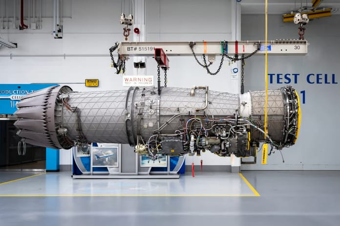 Yeni nesil jet motorları için küresel yarış kızışıyor