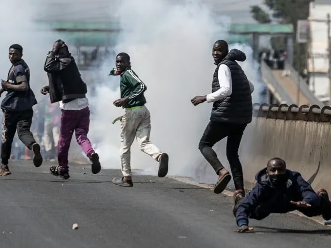 At Least 31 Killed, 532 Arrested in Kenya