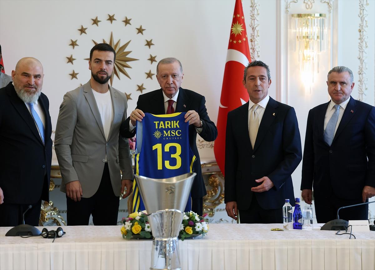 Forma takdim edildi