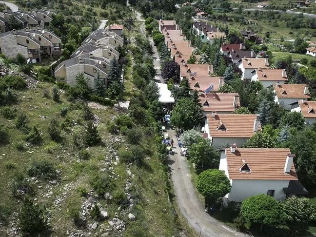 Müstakil yapılarda yangın merdiveni ve otopark düzenlemesi