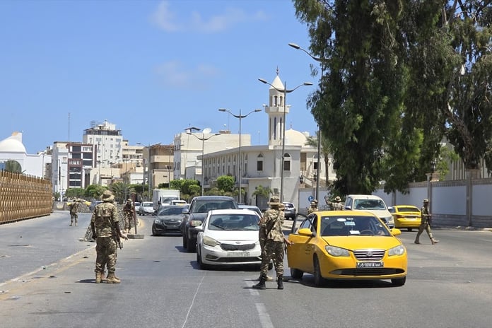 Büyükelçilik Türk vatandaşlarını Libya'ya gitmemeye çağırdı