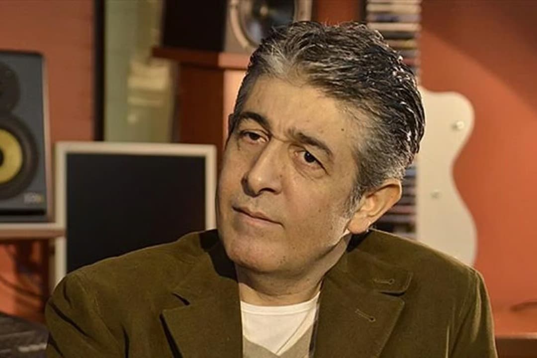 Sevgi Adamı :Murat Göğebakan