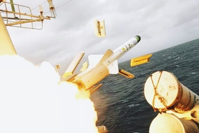 Brezilya donanması MANSUP füzelerini teslim aldı