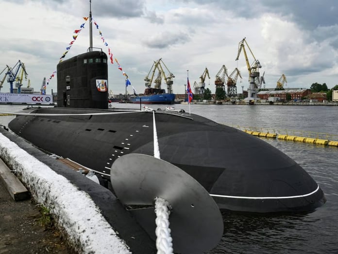 Rus Donanması, son Kilo sınıfı denizaltısını teslim aldı