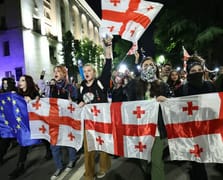 Gürcistan'da hükümet protestoculara nasıl yanıt verecek?