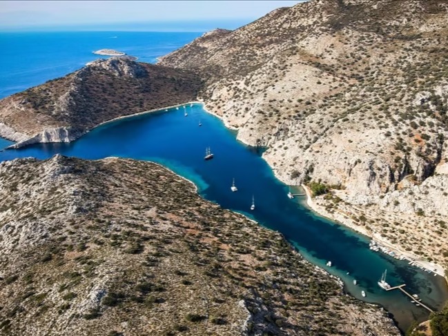 Phoenix Antik Kenti Kazıları, kentin köklü bağlantılarını ve dini yapısını aydınlattı