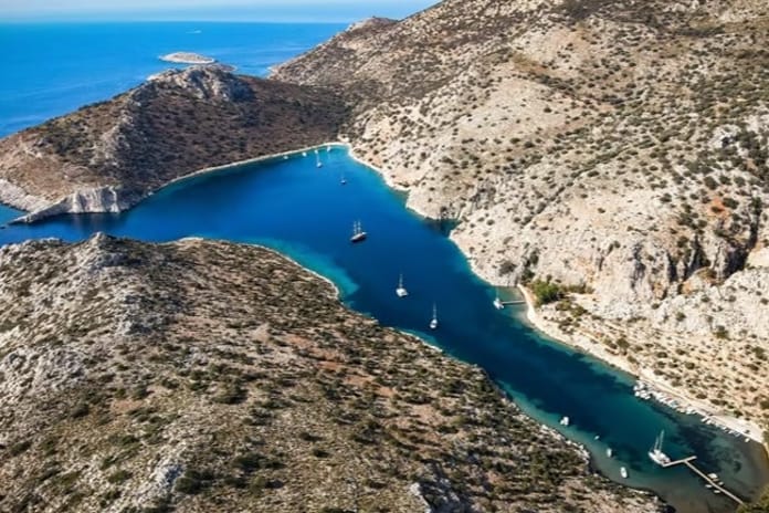 Phoenix Antik Kenti Kazıları, kentin köklü bağlantılarını ve dini yapısını aydınlattı