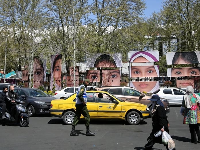 Minab'da katledilen çocuklar anıldı