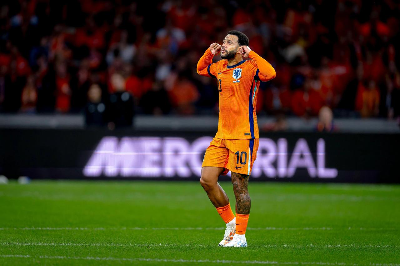 Hollandalı forvetten tarihi duble: Memphis Depay, gol ve asist rekorunu birden kırdı