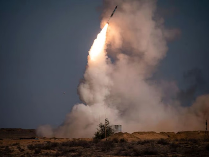 The Atlantic: Rusya, İran-İsrail savaşında nasıl bir strateji izliyor?