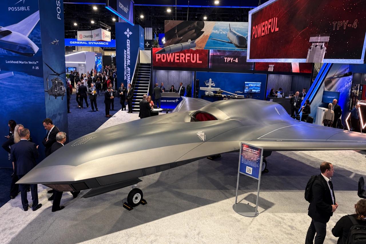 Lockheed Martin, Vectis insansız savaş uçağını ilk kez tanıttı