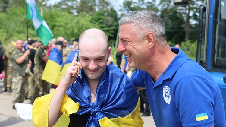 Rusya'nın elindeki Ukraynalı esirler Kiev yönetimine iade edildi - AA