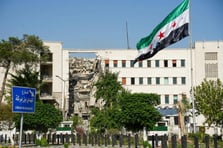 Suriye'de parlamento seçimleri güvenlik gerekçesiyle ertelendi