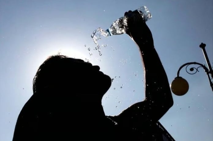 Hafta sonundan itibaren aşırı sıcaklar geliyor: 17 il sarı, 2 il turuncu kodda, İstanbul'a özel uyarı