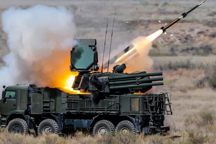 Rusya'nın Kuzey Kore'ye hava savunma sistemi gönderdiği iddia edildi