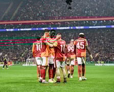 Şampiyonlar Ligi'nde tarihi seri: Osimhen duble yaptı, Yunus Akgün farkı açtı