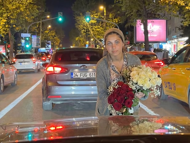 “Caddenin en güzel çiçekçisi” meğer hiç varolmamış