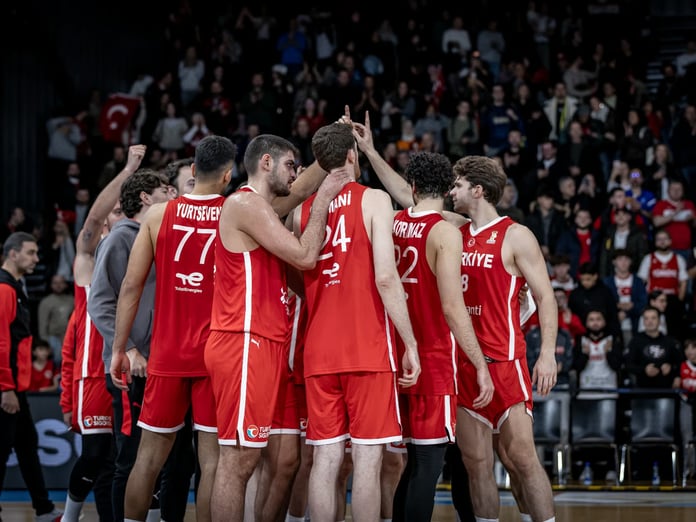 A Milli Basketbol Takımı, İsviçre'yi farklı skorla geçti: Deplasmanda kapalı gişe desteği