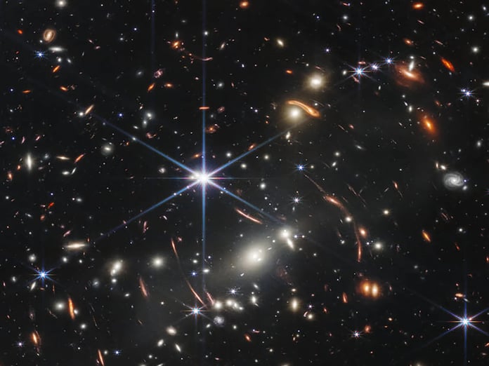 Kozmolojide büyük sarsıntı: Evren yamuk olabilir mi?