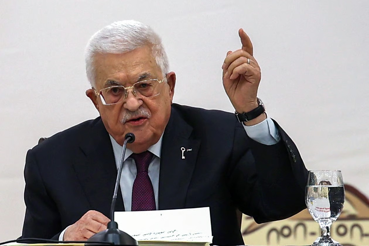 US Sanctions Palestinian Leaders Over Peace Violations 