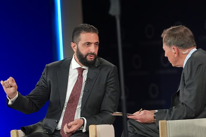 Şaraa'dan kritik YPG ve İsrail açıklamaları
