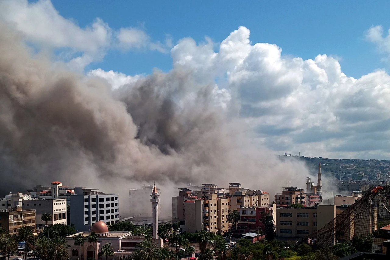 Tahran ağır bombardıman altında - ABC News