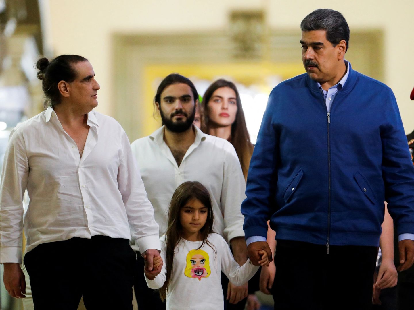 Trump yönetimi Venezuela kıskacını daraltıyor: Maduro'nun ailesi kara listede